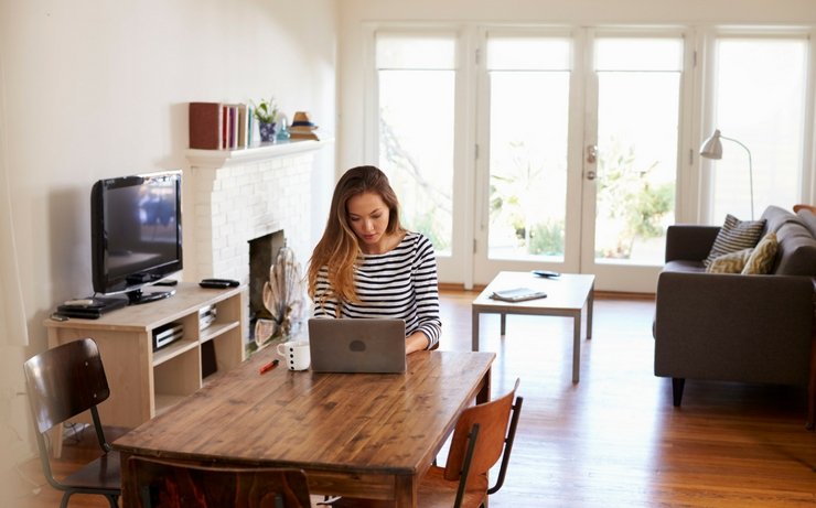 16 Legit Stay-at-Home Jobs for Moms