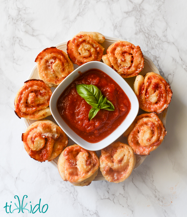 Pizza Muffin Appetizer Ring