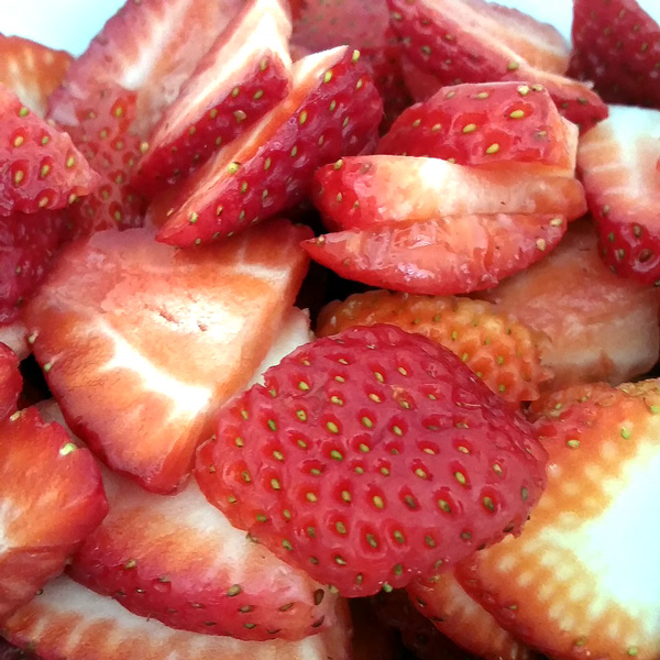 Strawberry-Shortcake-Trifle-4
