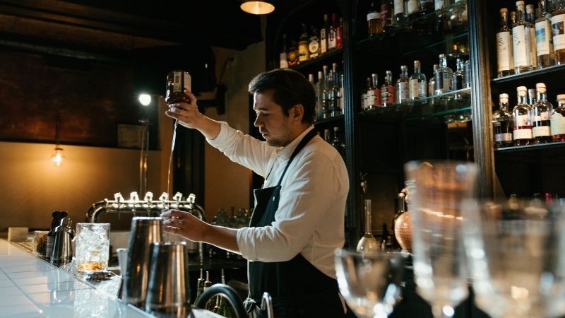 bartender