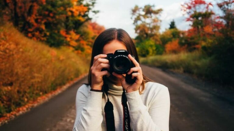 15 Easy Ways to Get Paid to Take Pictures