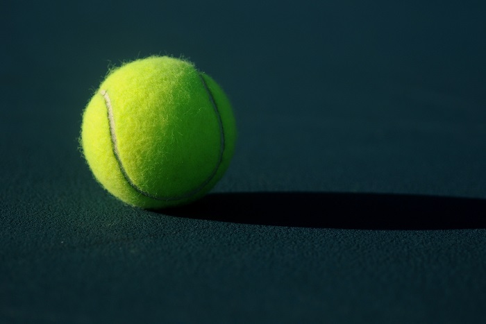 hide money inside of tennis ball