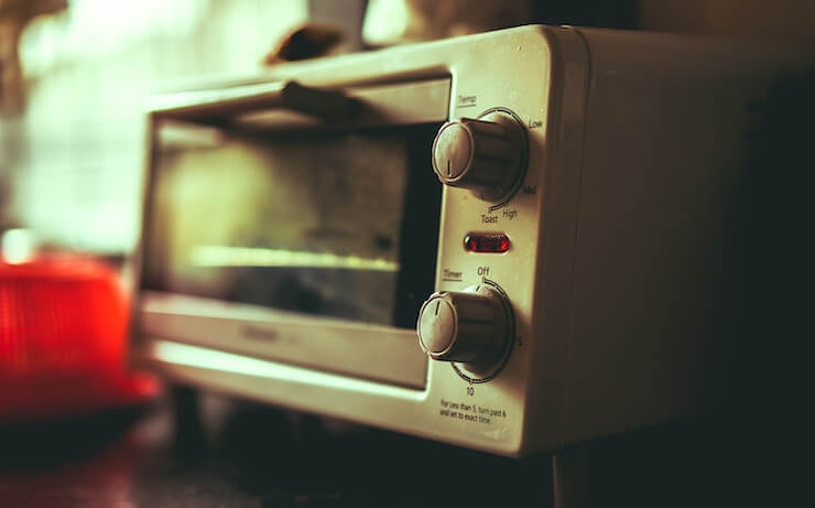 Used toaster over that could be sold for cash